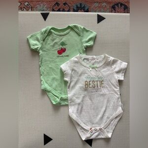 Tahari|Baby girl bundle of two bodysuits,Mama’s Bestie in white & teal•••Boho